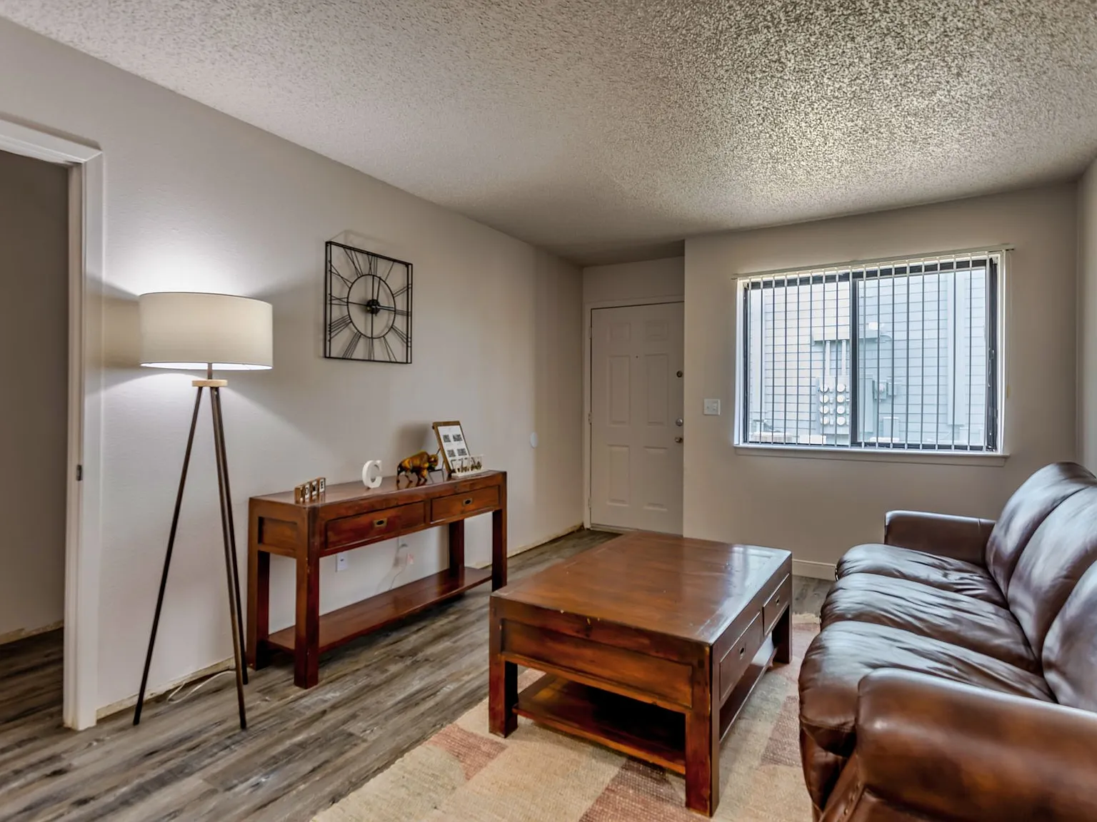 Cimarron Apartments — Photo 4
