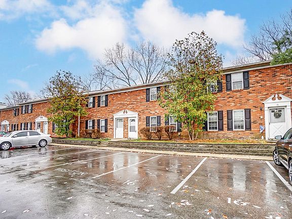 2nd image of 14 Queens Ct