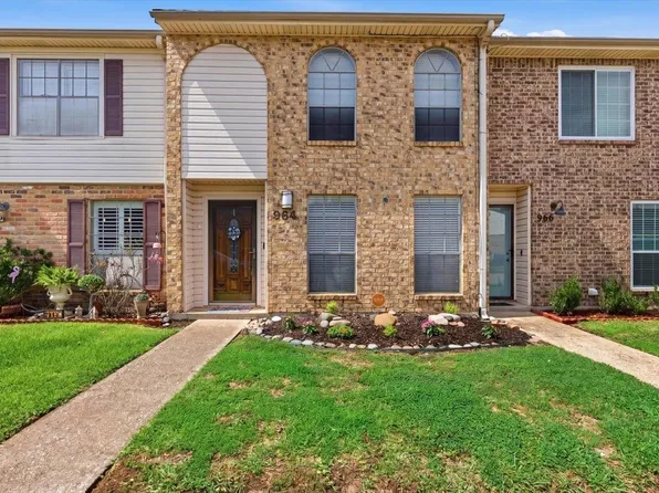 964 Sunmeadow Dr, Beaumont, TX 77706