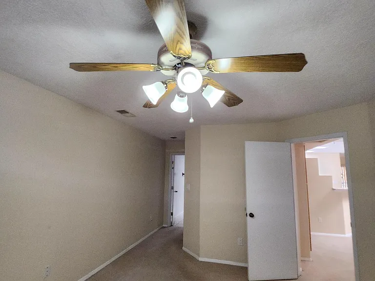 3821 Sunbird Dr NW — Photo 8