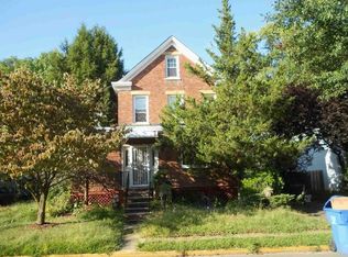 106 Wedgewood Ave, Woodbridge, NJ 07095