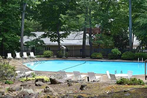 7 Staunton Ct #G Photo 1