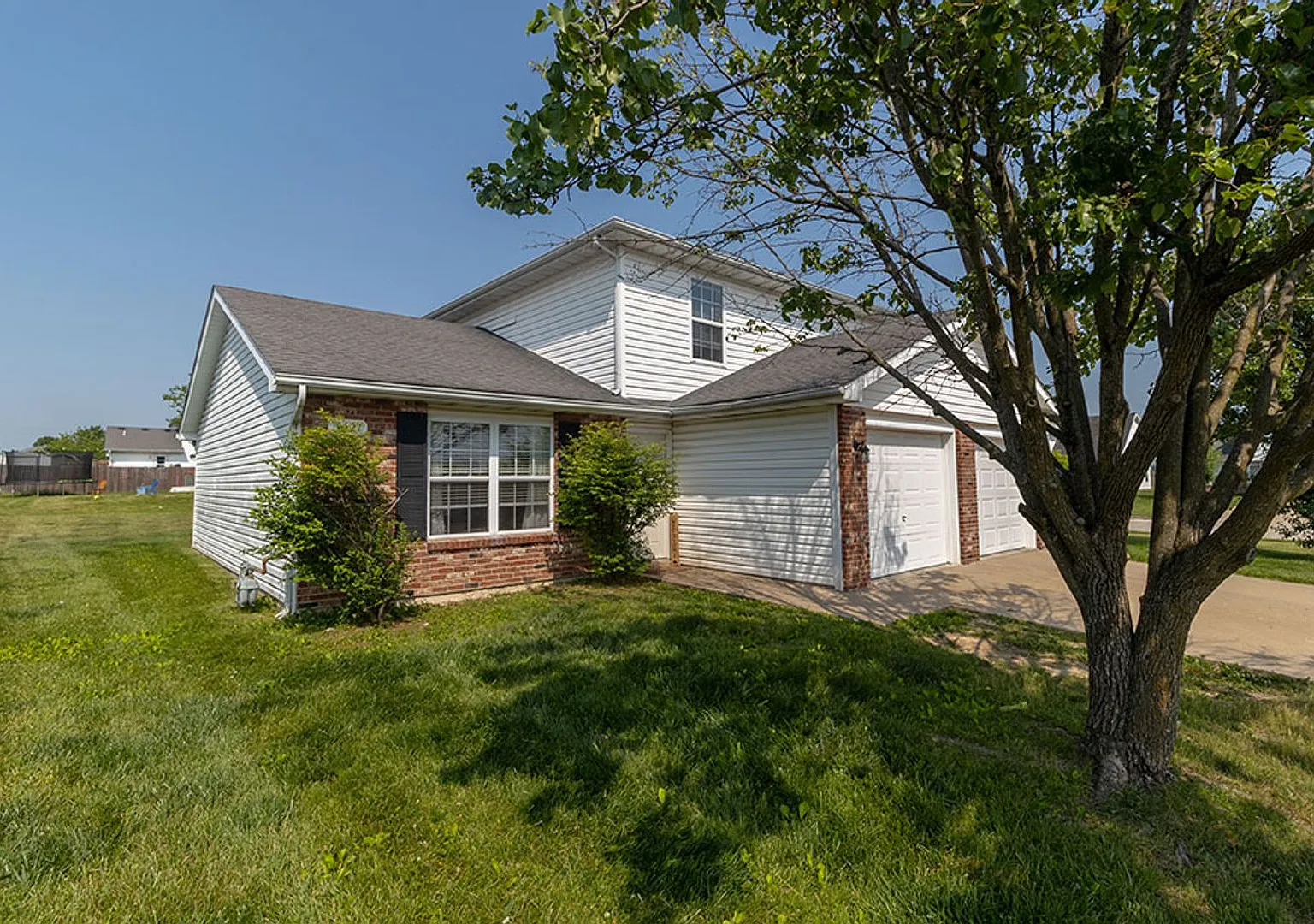 Derby Ridge Duplex — Photo 2