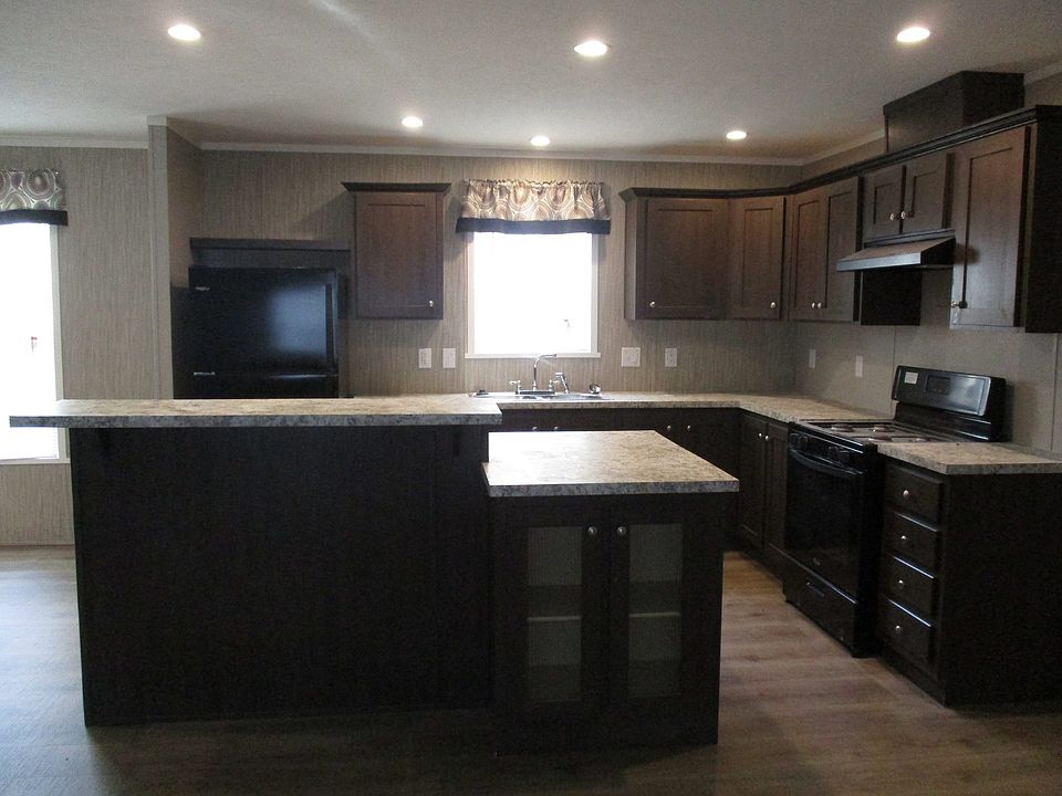 1st image of 9910 Geraldine St #1