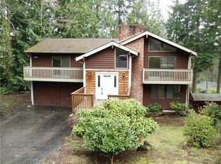 3830 NE Belmont Pl, Bremerton, WA 98311