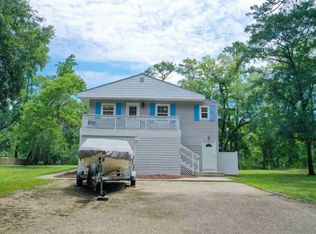 565 River Rd, Conway, SC 29526