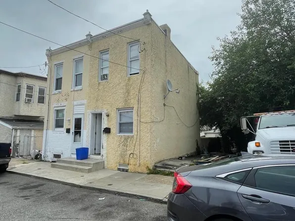 4563 Hawthorne St, Philadelphia, PA 19124