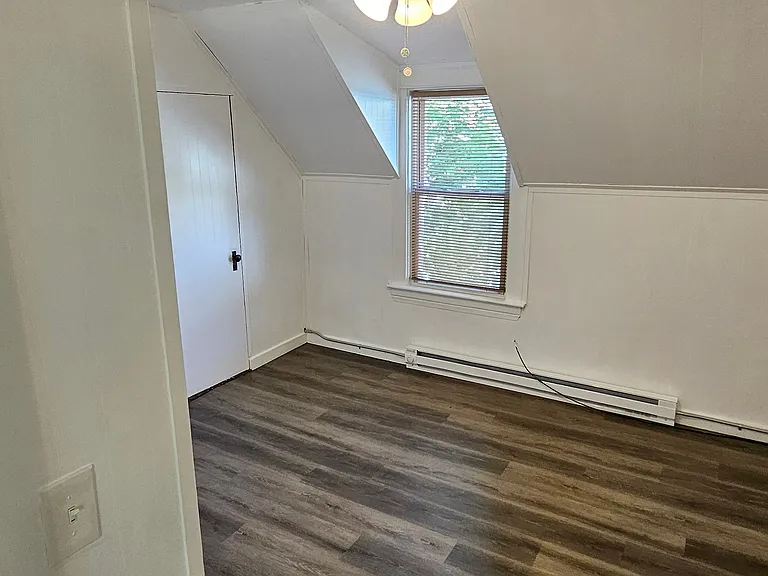 104 Rodney St #3 — Photo 10