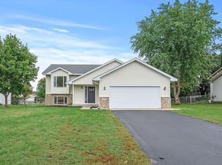 14387 Crane St NW, Andover, MN 55304