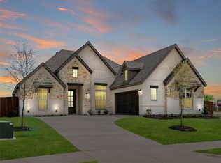 104 Calf Ln, Midlothian, TX 76065