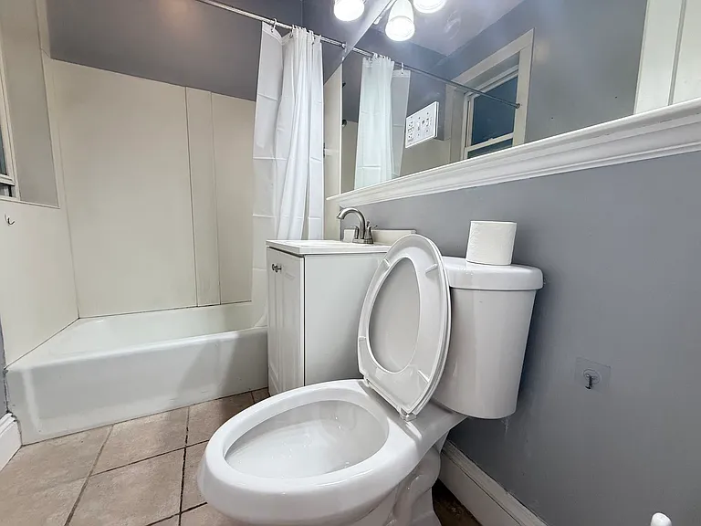15 Colliston Rd #5 — Photo 6