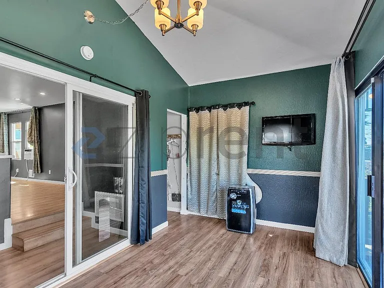 9834 Lawlor St — Photo 12