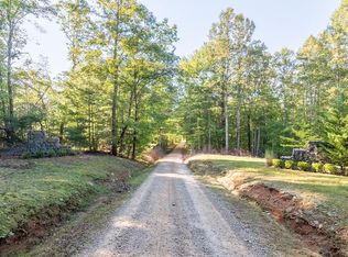 921 Wilson Ln, Stuart, VA 24171