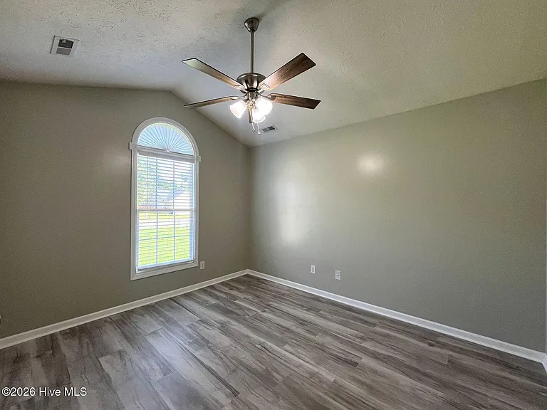 108 Chapel Hill Dr — Photo 21