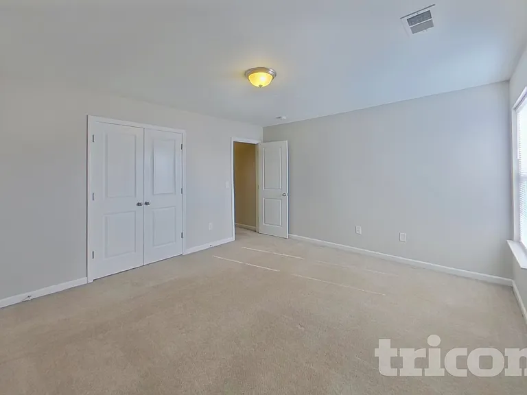 429 Victory Ln — Photo 9