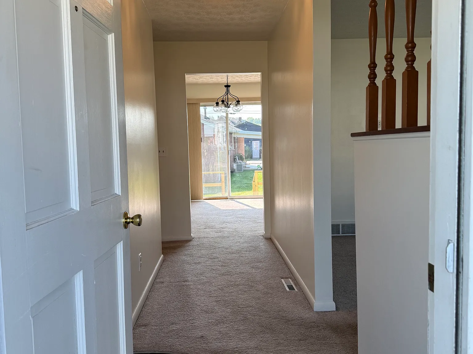 3 bed, 1472 sqft, $1,750 — Photo 2