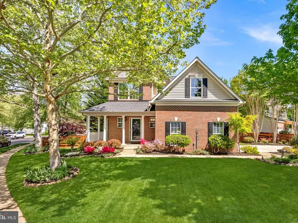 21357 Marsh Creek Dr, Ashburn, VA 20148