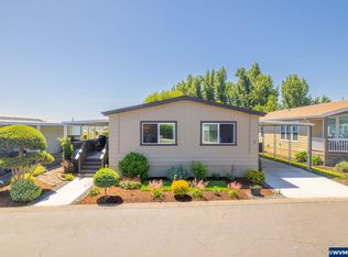 4155 NE Three Mile Ln UNIT 8, McMinnville, OR 97128