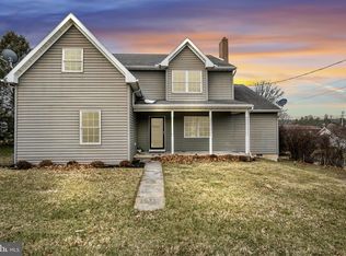 360 N Main St, Spring Grove, PA 17362