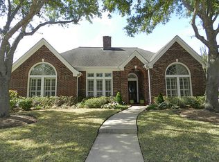 4906 Manchester Ct, Sugar Land, TX 77479