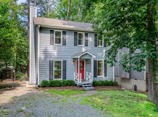 3212 Oxford Dr, Durham, NC 27707