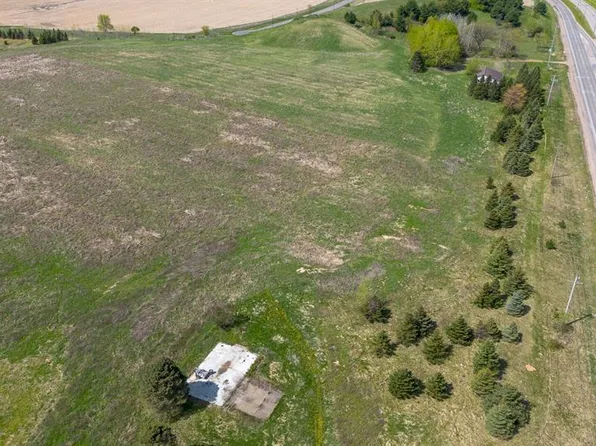 5684 E US Highway 12, Menomonie, WI 54751