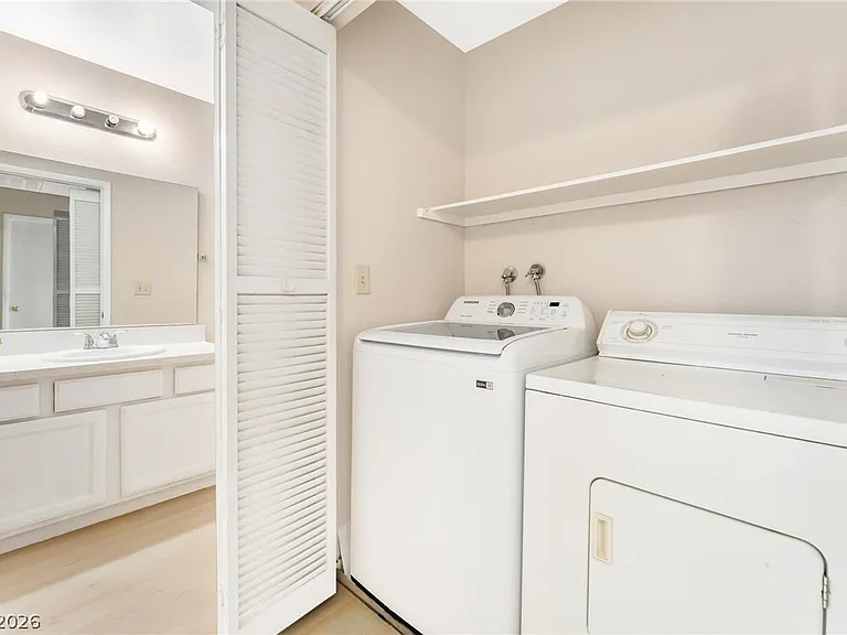 5818 Cinnabar Ave — Photo 22