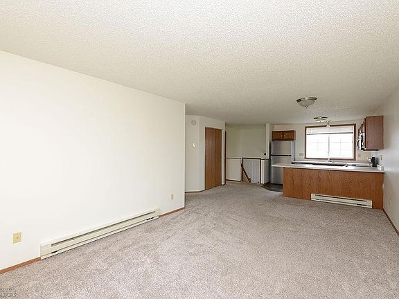 4th image of 3442 32nd St S