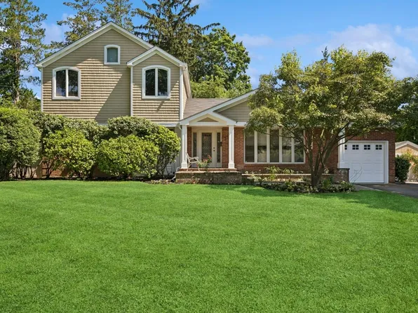 3 Sherman Road, Glen Cove, NY 11542