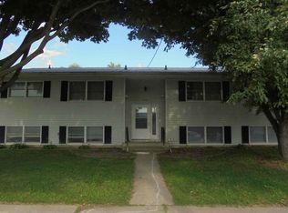 123 2nd Ave SE APT 2, Oelwein, IA 50662