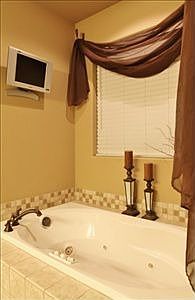 5th image of 5624 N Road 56