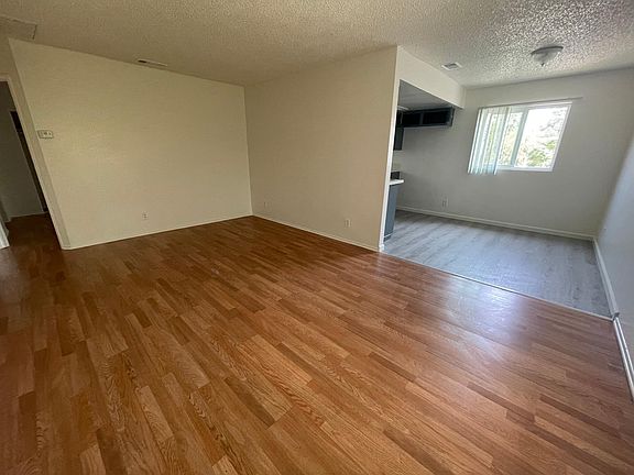2nd image of 2294 Kendall Dr #L4