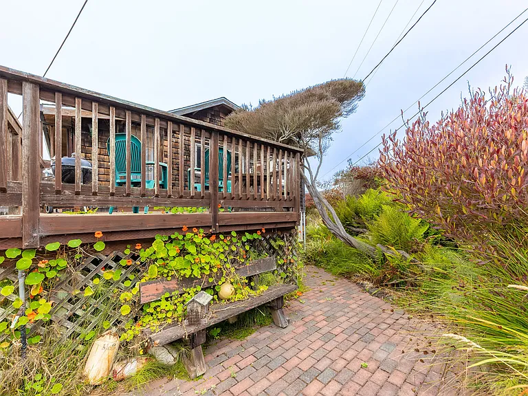 195 Ocean View Ave — Photo 42