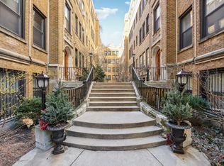 640 W Waveland Ave APT 3D, Chicago, IL