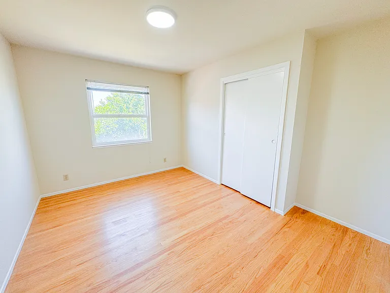 468 Acacia Ave — Photo 19