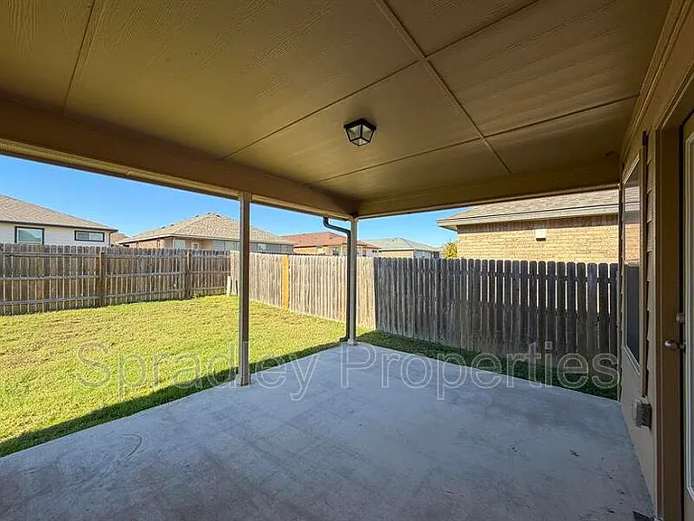 6328 Dorothy Muree Dr #D — Photo 28