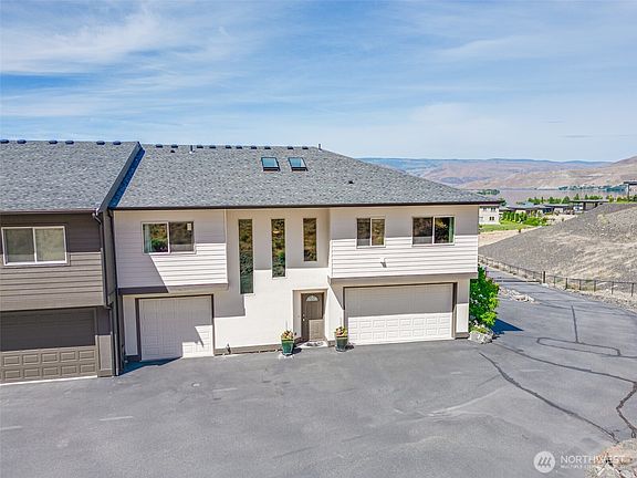 3rd image of 9021 NW Crescent Bar Road #1