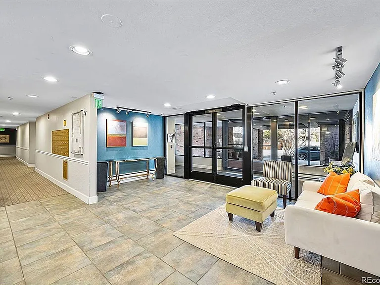 350 Detroit St #303 — Photo 25