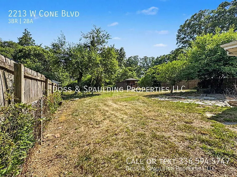 2213 W Cone Blvd — Photo 31