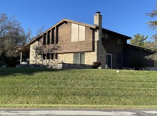 9830 W Beechwood Ave, Milwaukee, WI 53224