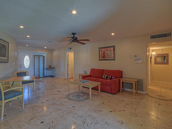 F64AB727-F1A1-4EA5-BADE-E9E816D1AC4D