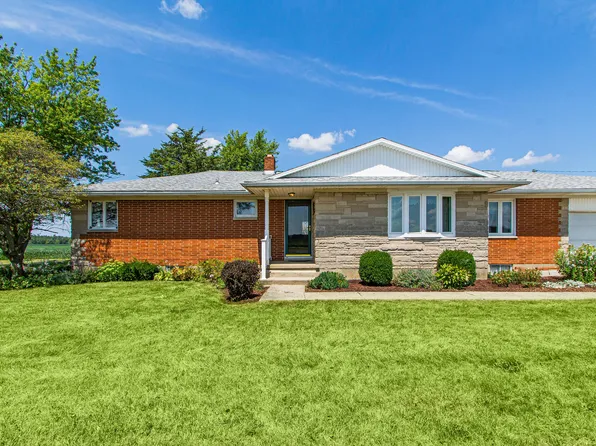 19101 Lock Two Rd, Jackson Center, OH 45334