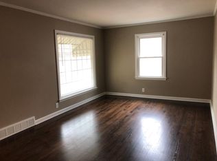 7003 N 33rd St, Omaha, NE 68112