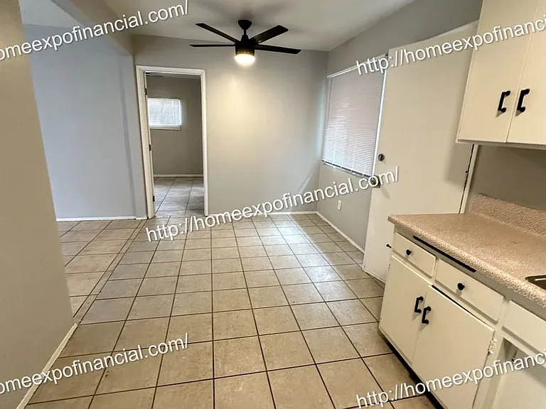 25256 1/2 Bessant St — Photo 2