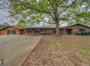 348 Blocker Chapel Rd, Sarepta, LA 71071