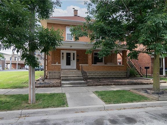 4th image of 29 E Wood St