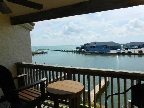 620 S Fulton Beach Rd, Rockport, TX