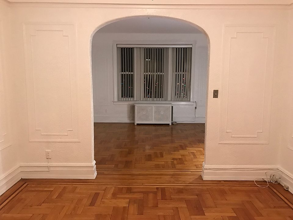 1st image of 3400 69th St
