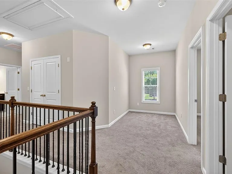 2168 Lakeview Bend Way — Photo 18