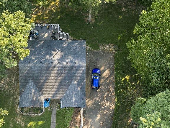 3rd image of 87 Pine Ridge Dr